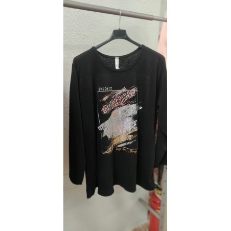 SUETER PLUTO EN OSCURO